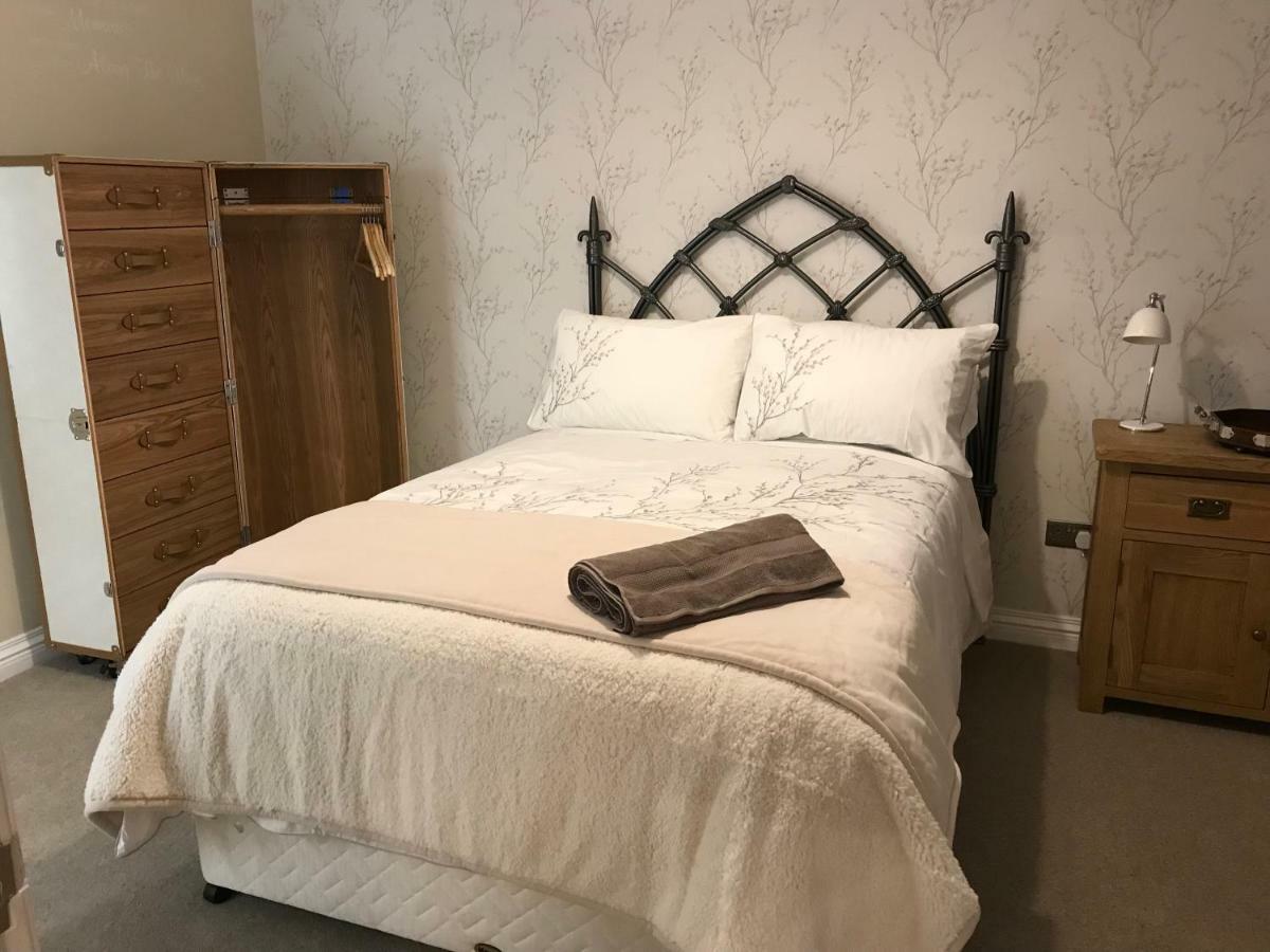 Thrush Nest Cottages - Wren Cottage Sleeps 4, 2 Bedrooms & Stable Cottage Sleeps 2, 1 Bedroom Γιορκ Εξωτερικό φωτογραφία